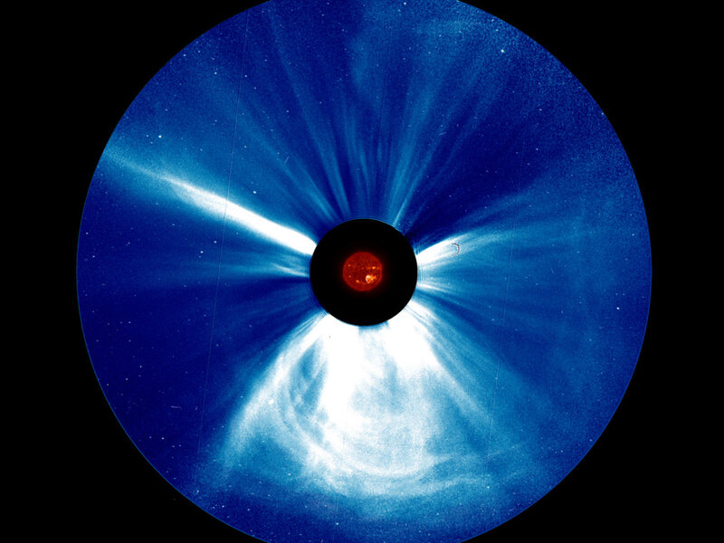 Eyección de masa coronal lanzada por el Sol en julio de 2012
